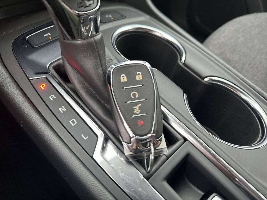 Certified 2024 Chevrolet Equinox LT AWD/4WD image 30