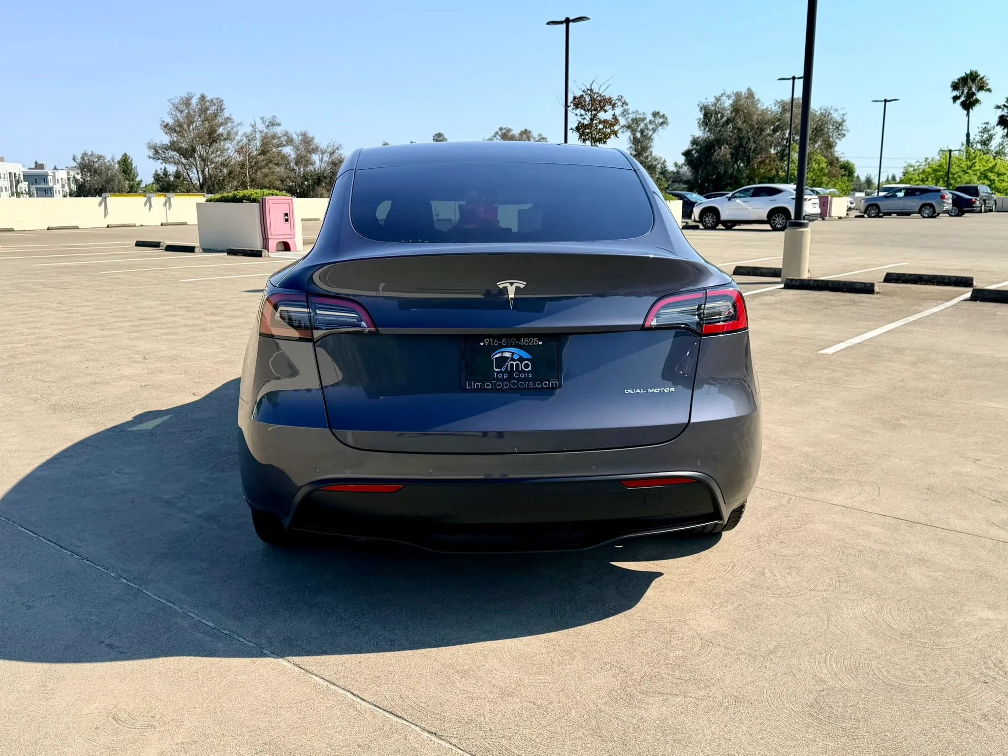 Used 2023 Tesla Model Y Long Range AWD/4WD image 7