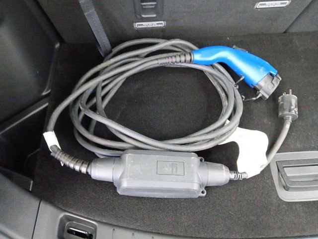 Used 2024 MAZDA CX-90 Plug-In Hybrid w/ Preferred image 31