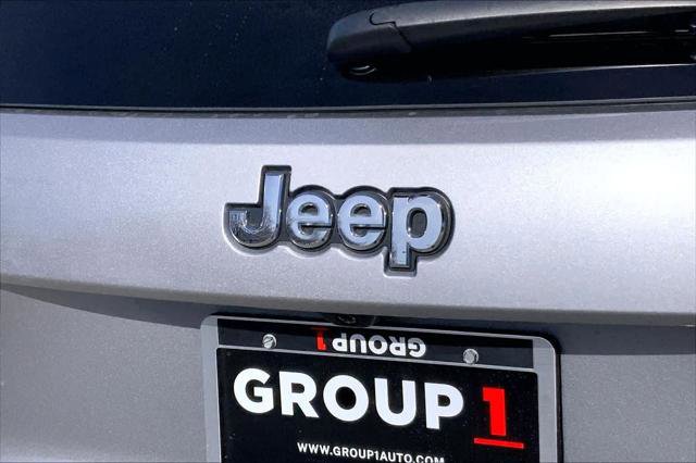 Certified 2021 Jeep Grand Cherokee Limited AWD/4WD image 28