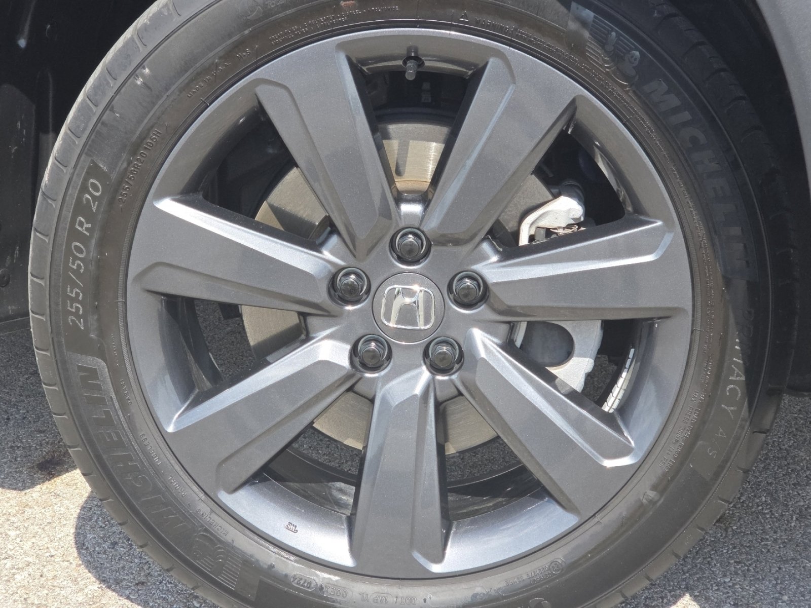 Used 2025 Honda Pilot Sport image 10