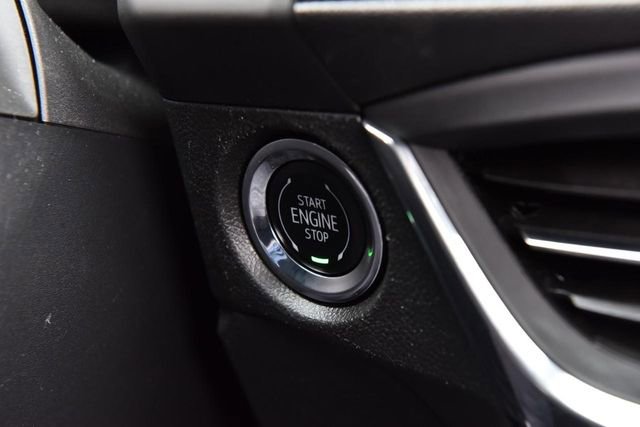 Used 2024 Buick Encore GX Sport Touring image 17