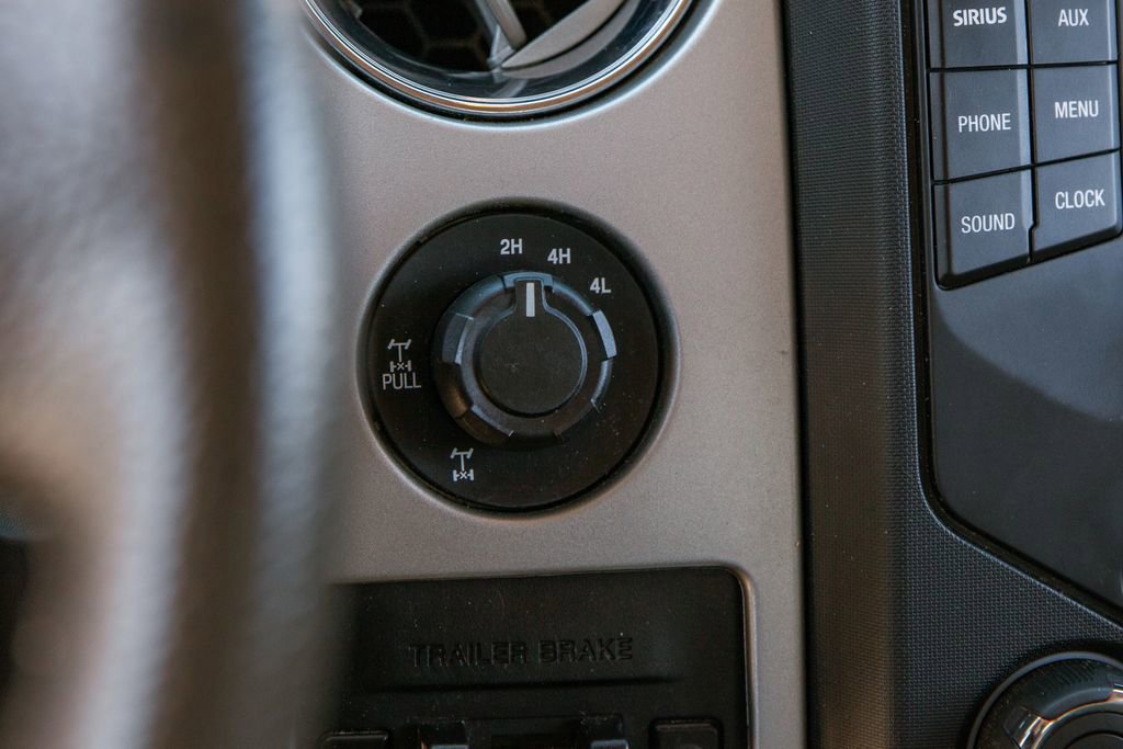 Used 2014 Ford F150 XLT w/ Equipment Group 302A Luxury image 16