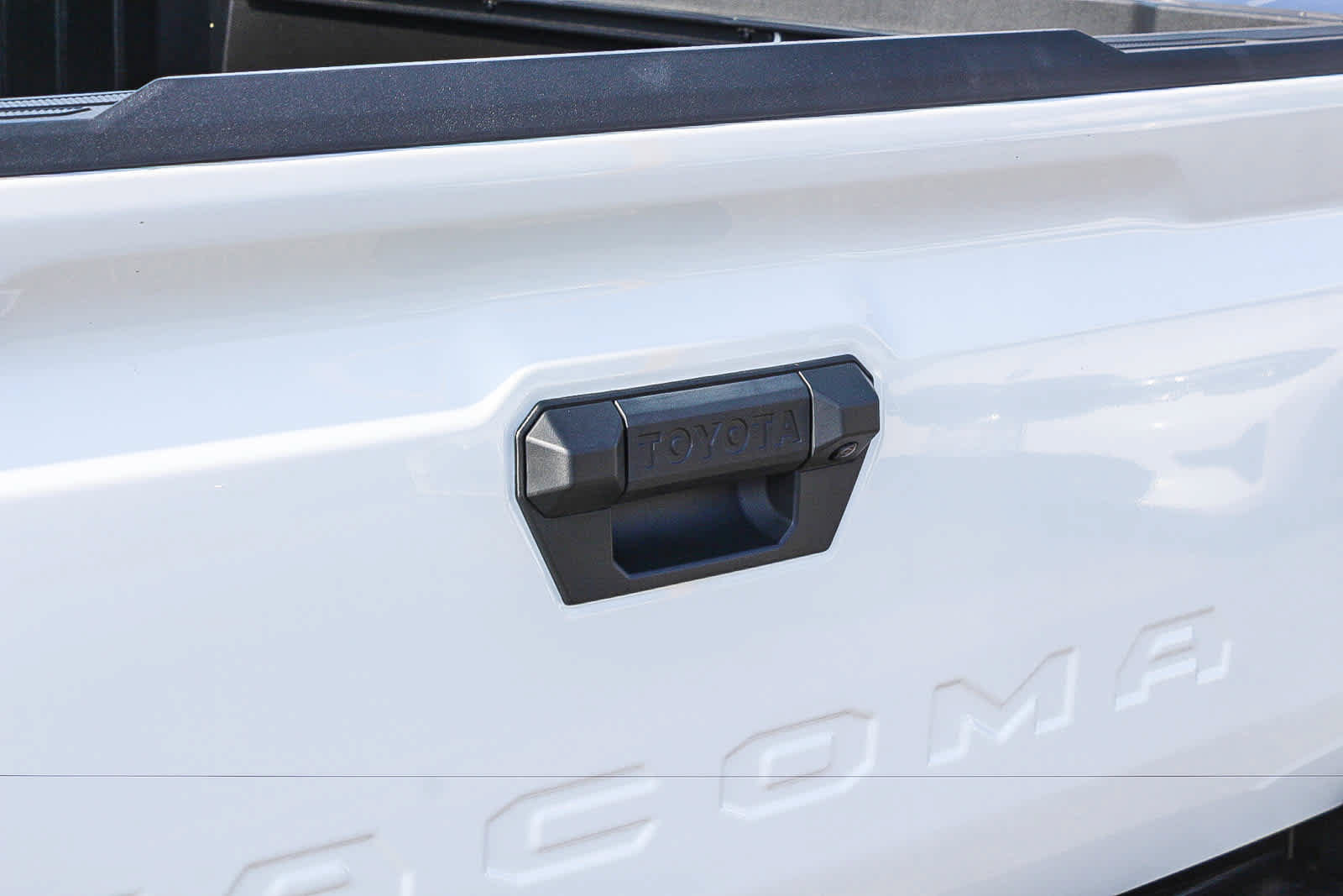 Used 2026 Toyota Tacoma SR5 RWD image 26
