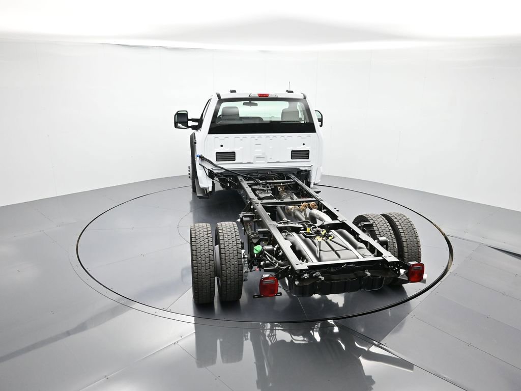 New 2026 Ford F550 4x4 Regular Cab Super Duty image 32