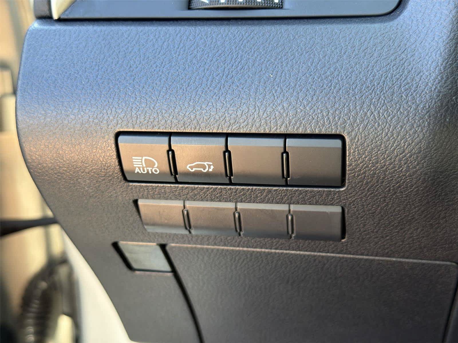 Used 2021 Lexus RX 350 FWD w/ Accessory Package image 39