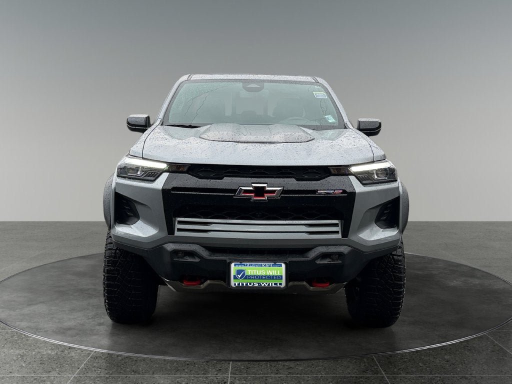 Used 2026 Chevrolet Colorado ZR2 w/ Technology Package AWD/4WD image 2