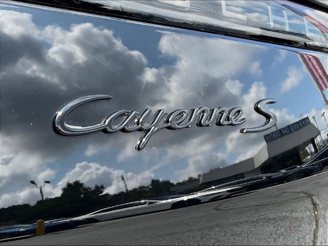 Used 2023 Porsche Cayenne S AWD/4WD image 25