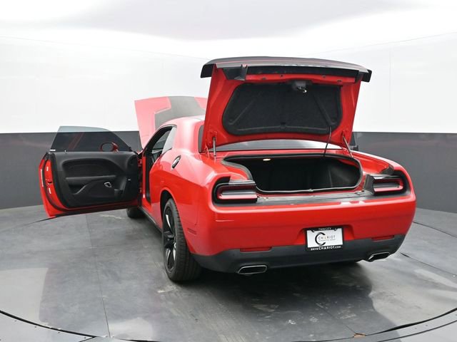 Used 2018 Dodge Challenger SXT Plus image 55