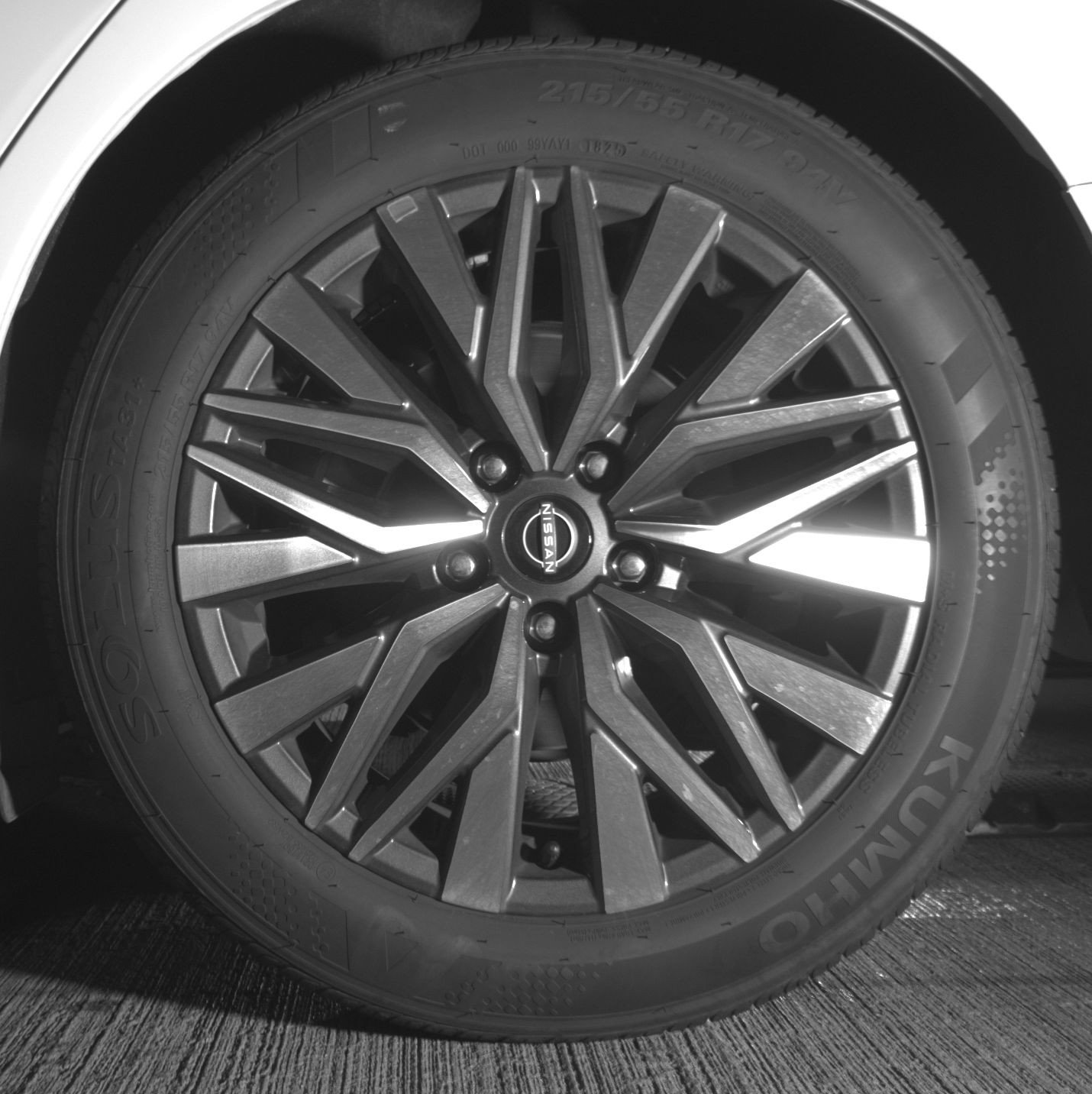 Used 2025 Nissan Altima 2.5 SV image 14