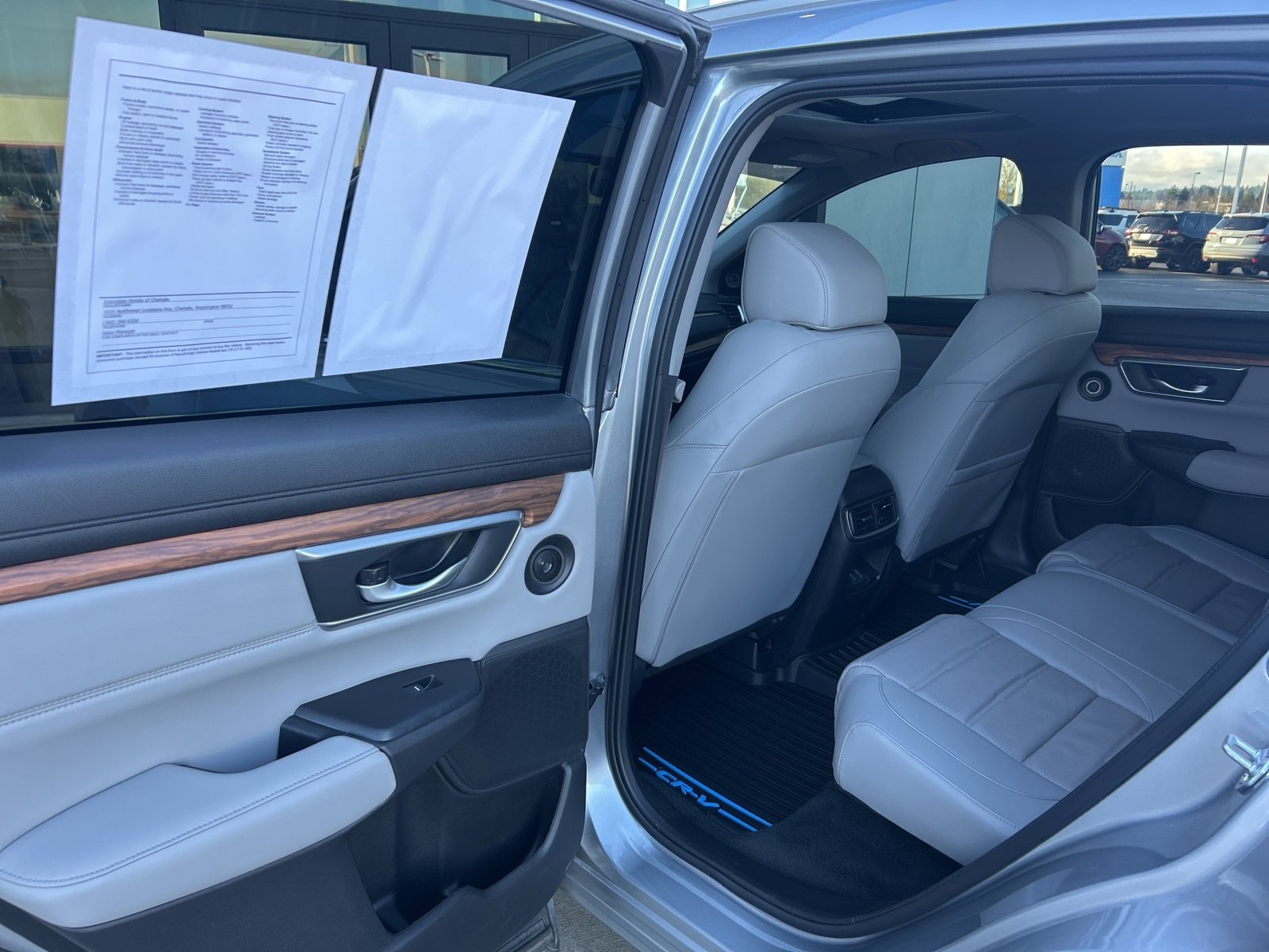 Used 2021 Honda CR-V Touring image 11