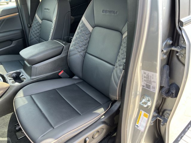 Used 2026 GMC Canyon Denali AWD/4WD image 20
