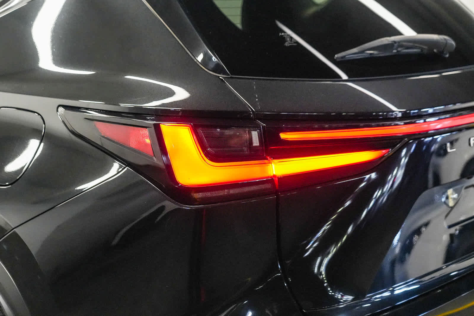 Used 2024 Lexus NX 450h+ AWD w/ Vision Package image 9