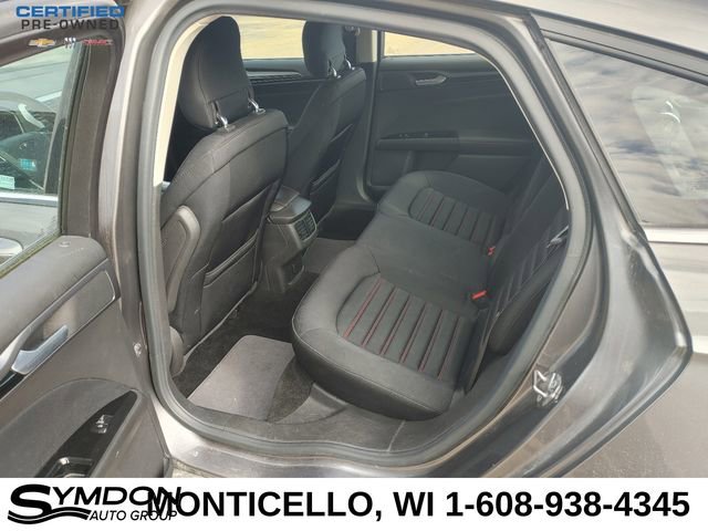 Used 2013 Ford Fusion SE image 10