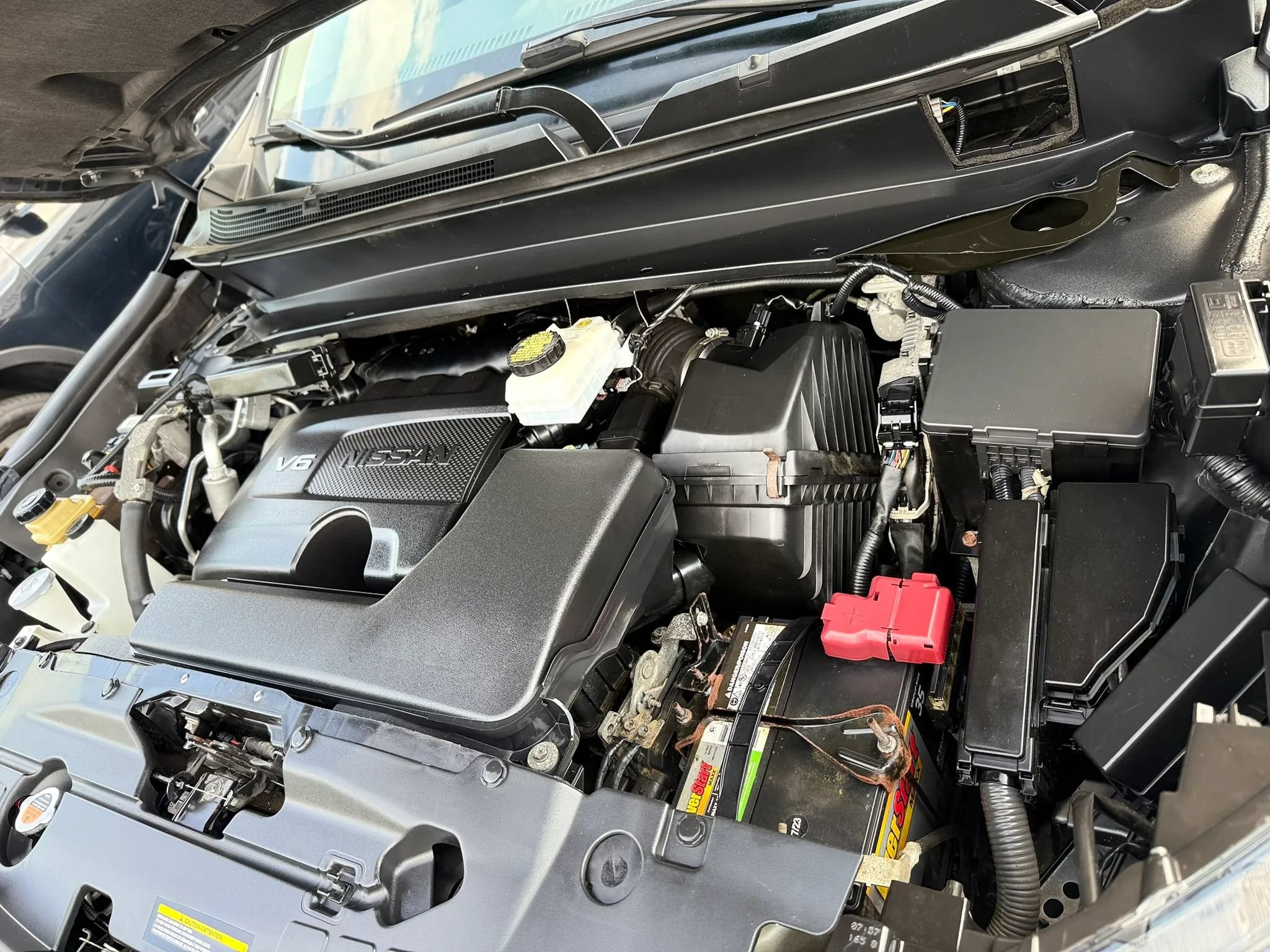 Used 2018 Nissan Pathfinder SV AWD/4WD image 41