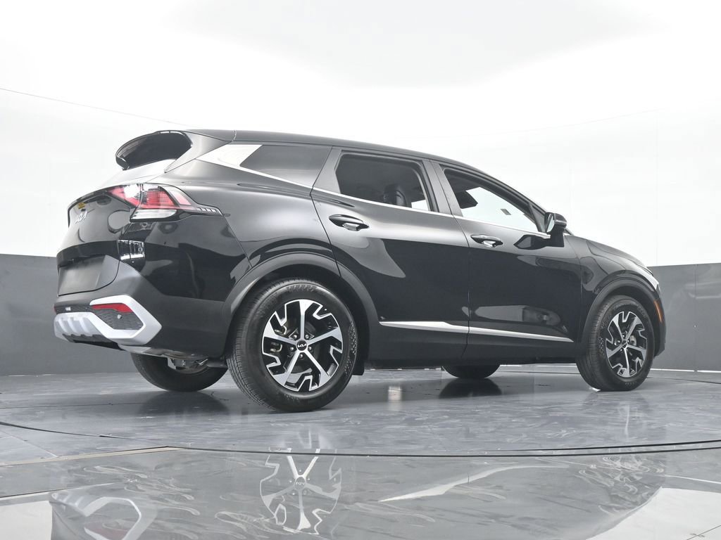 Used 2025 Kia Sportage EX image 62