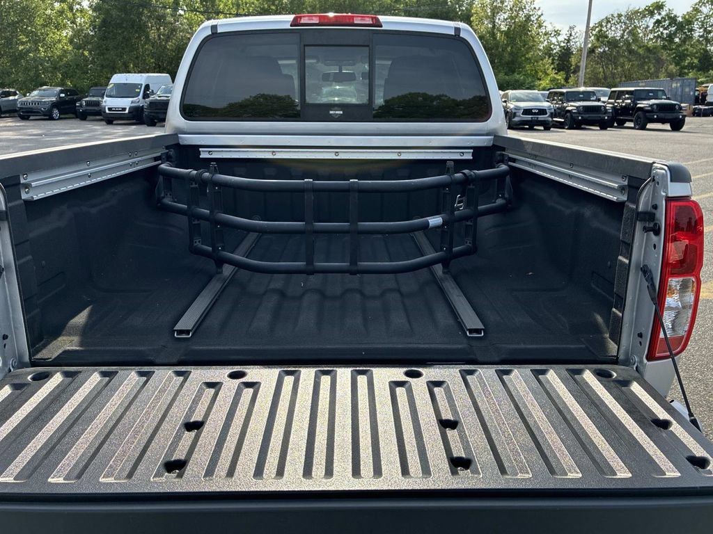 Used 2020 Nissan Frontier SV RWD image 14