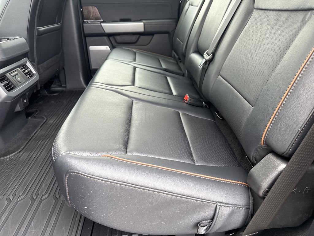 Used 2026 Ford F350 Lariat w/ Lariat Ultimate Package image 20