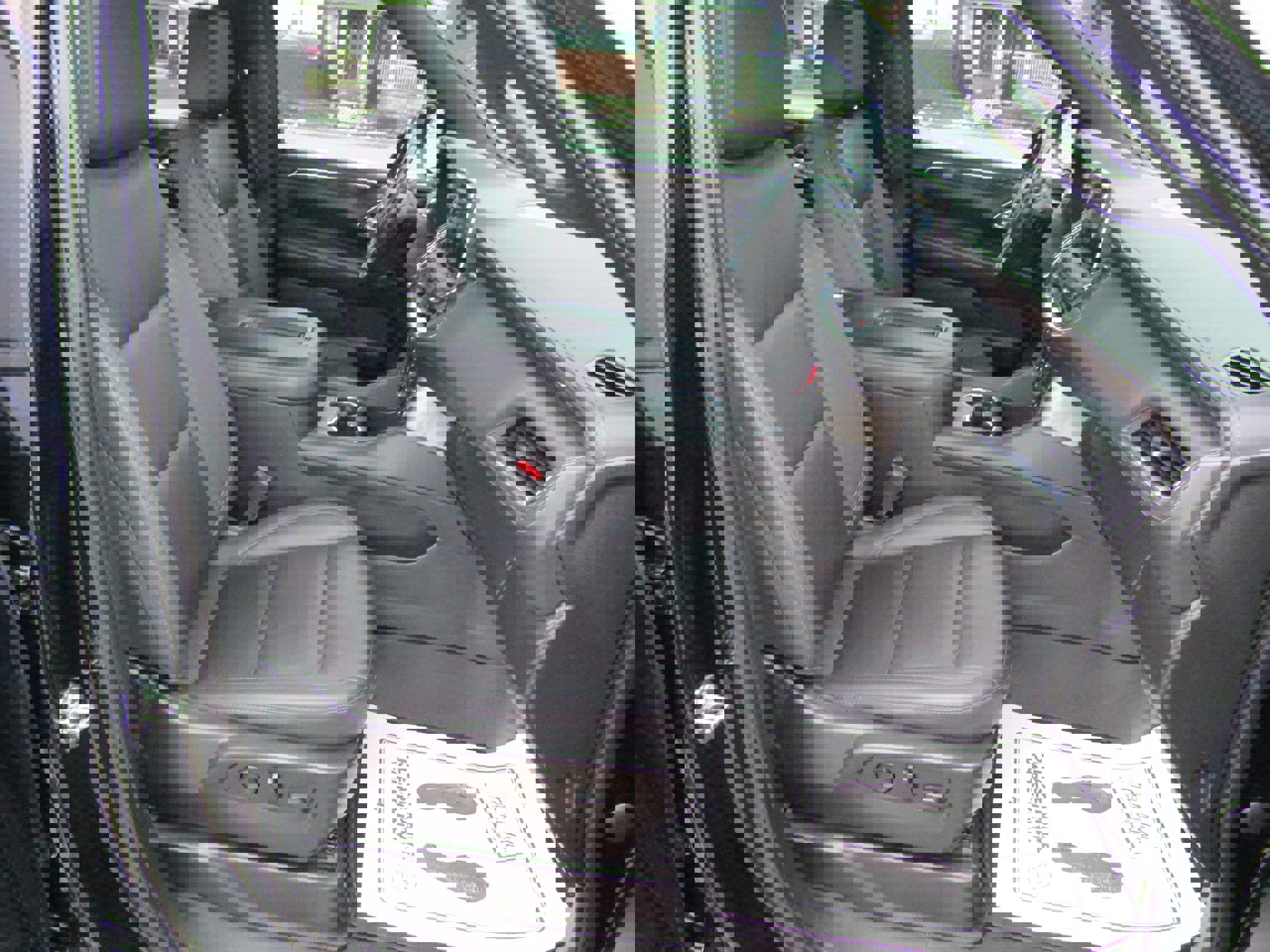 Used 2022 Chevrolet Tahoe Z71 w/ Luxury Package AWD/4WD image 18