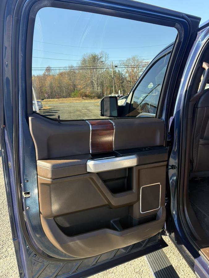 Used 2015 Ford F150 King Ranch w/ Equipment Group 601A Luxury image 14