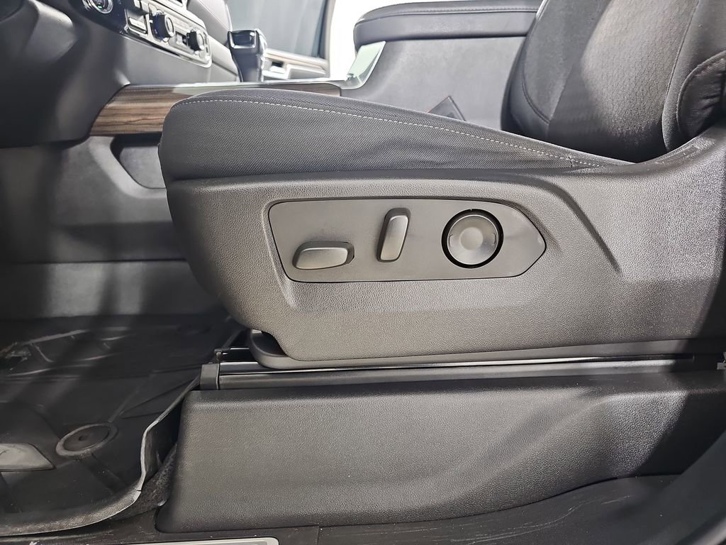 Certified 2024 Chevrolet Silverado 1500 RST w/ Convenience Package II image 34