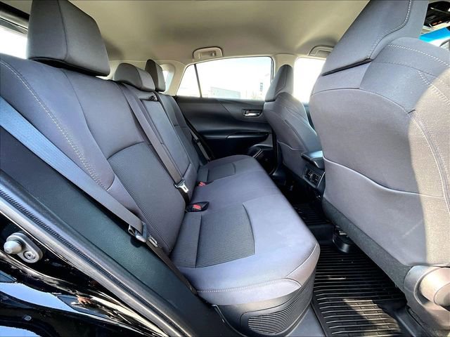 Used 2023 Toyota Venza LE image 15