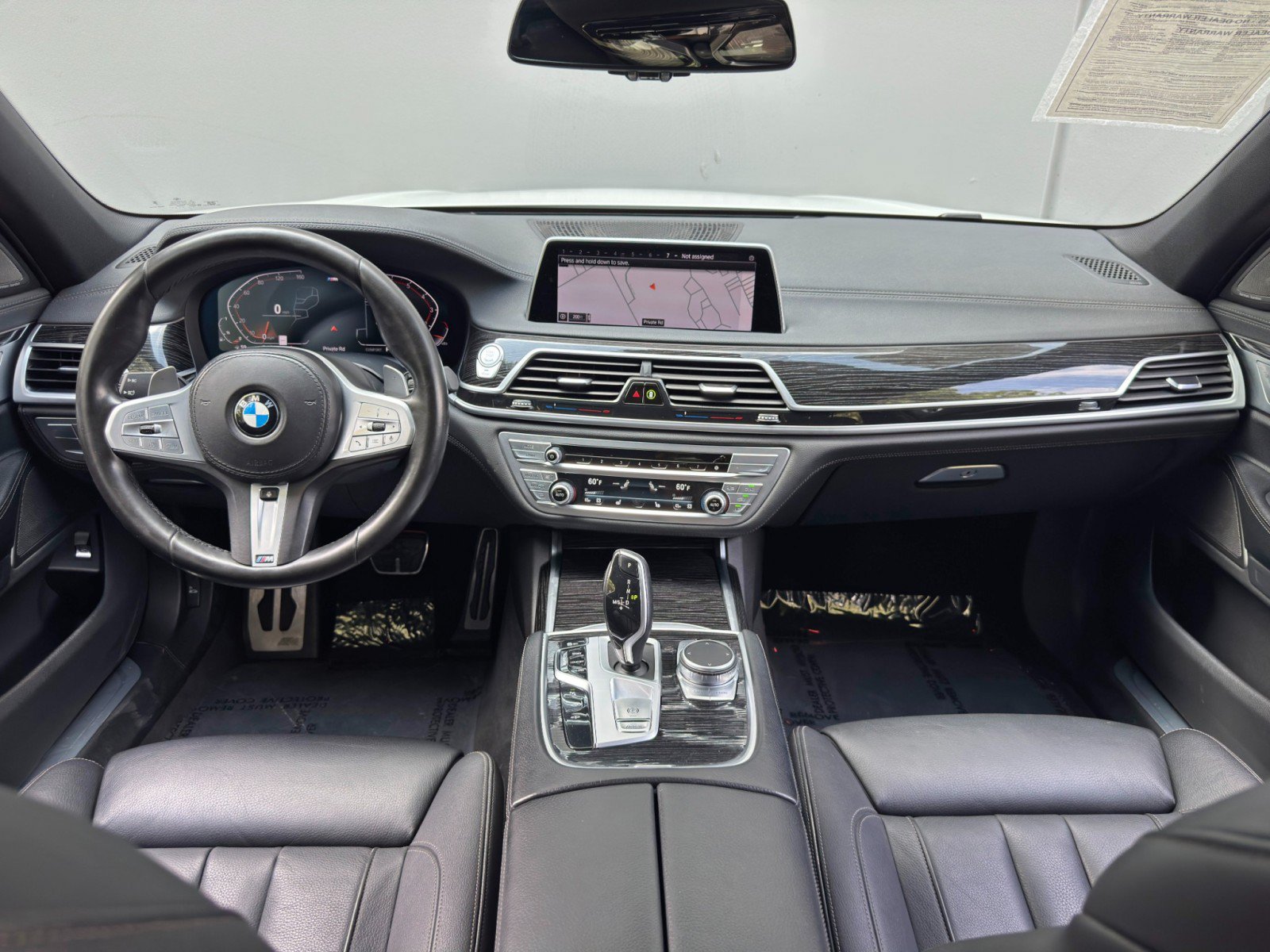 Used 2022 BMW 740i w/ M Sport Package RWD image 13