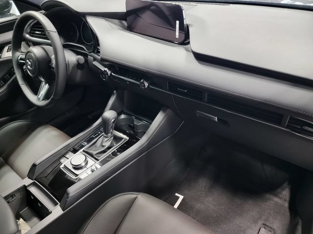 New 2026 MAZDA MAZDA3 Hatchback w/Premium Plus Pkg AWD/4WD image 16