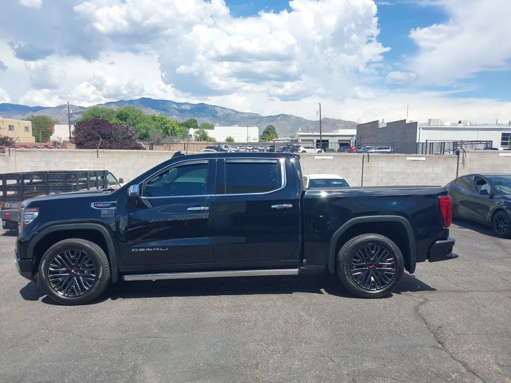 Used 2023 GMC Sierra 1500 Denali AWD/4WD image 4