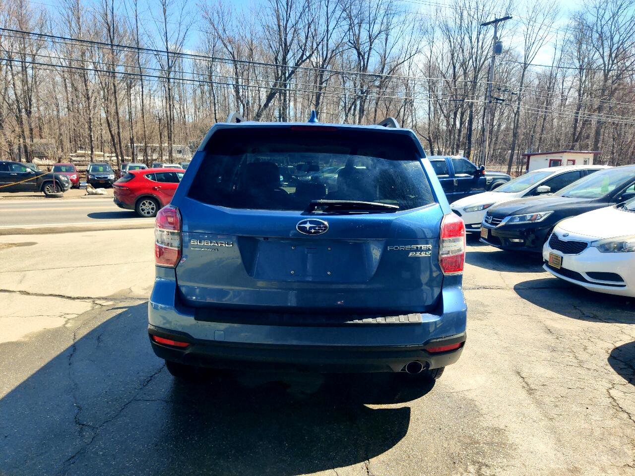 Used 2016 Subaru Forester 2.5i Touring w/ Eyesight & Navigation System image 5