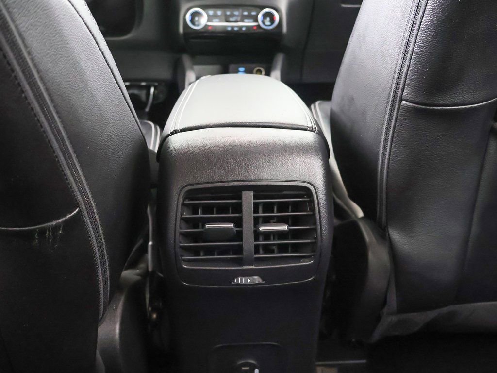 Used 2022 Ford Escape SEL image 50