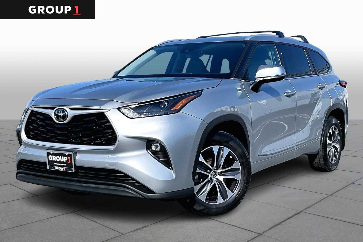 Used 2022 Toyota Highlander XLE