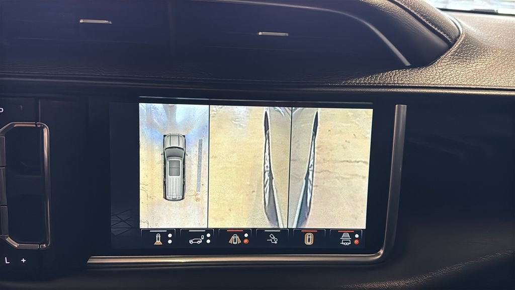 Used 2024 GMC Yukon Denali w/ Denali Reserve Package image 45