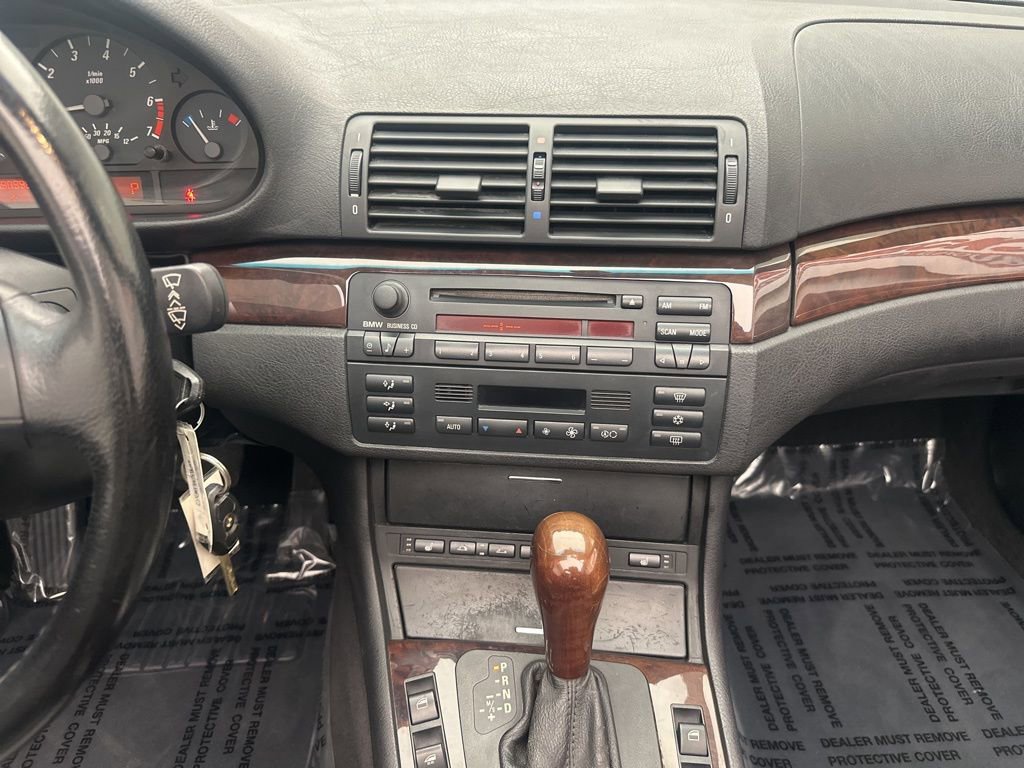 Used 2002 BMW 325Ci Convertible image 16
