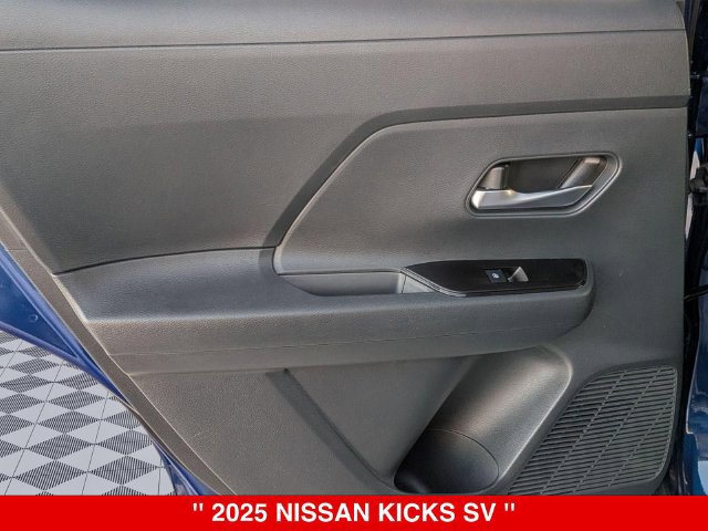 Certified 2025 Nissan Kicks SV AWD/4WD image 29