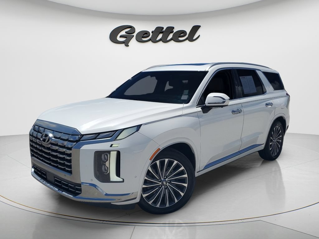Used 2023 Hyundai Palisade Calligraphy FWD image 1