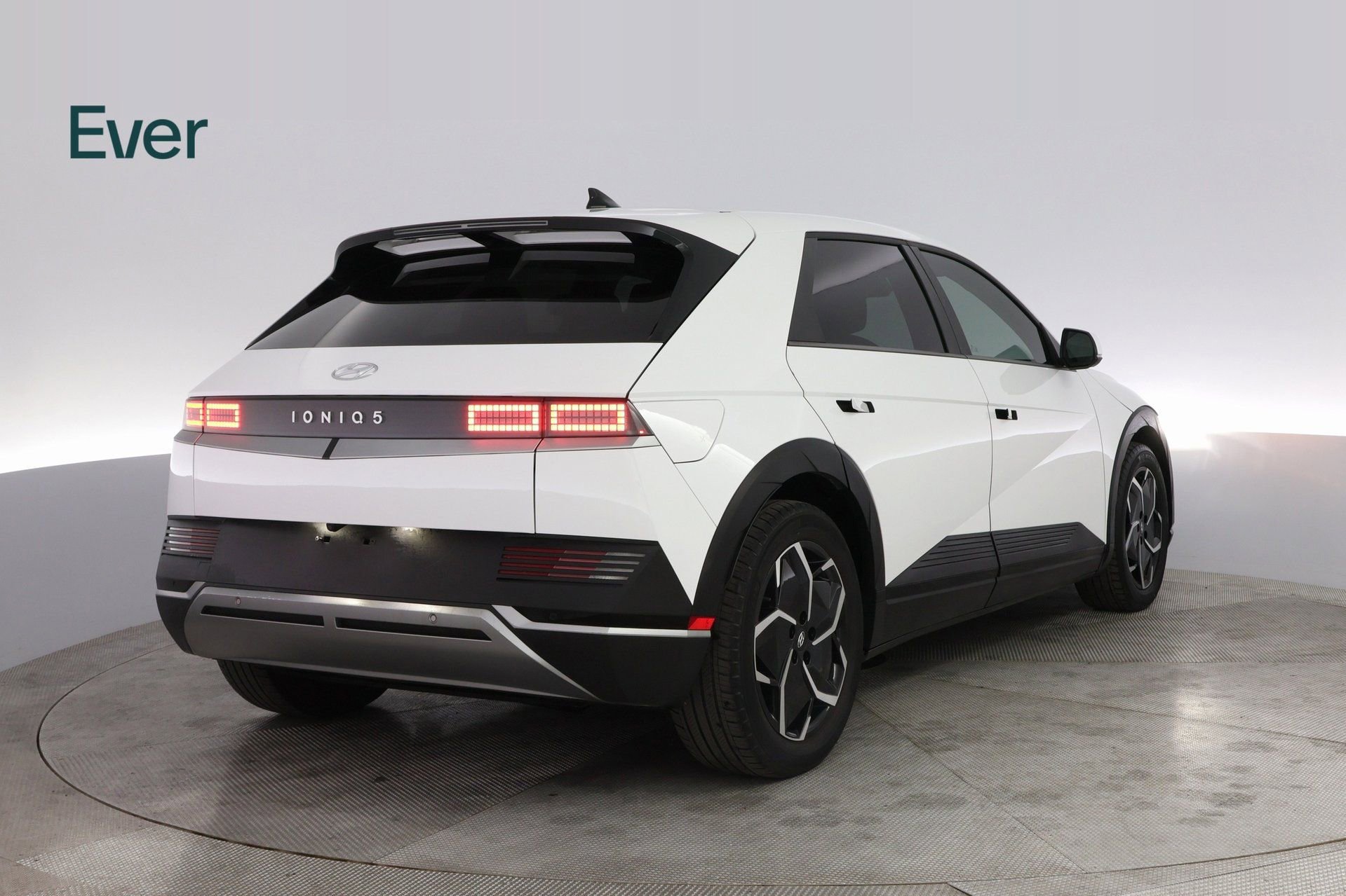 Used 2023 Hyundai Ioniq 5 SEL w/ Cargo Package image 12