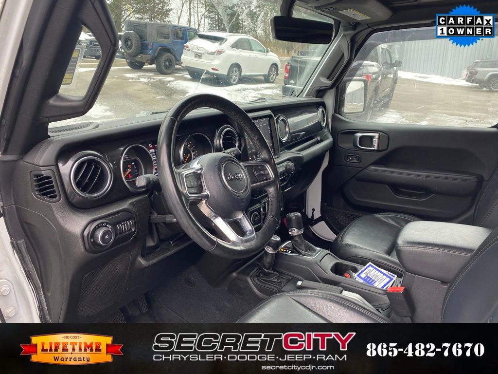 Used 2022 Jeep Wrangler Unlimited Sahara image 9