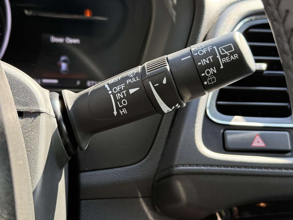 Used 2019 Honda HR-V Touring image 25
