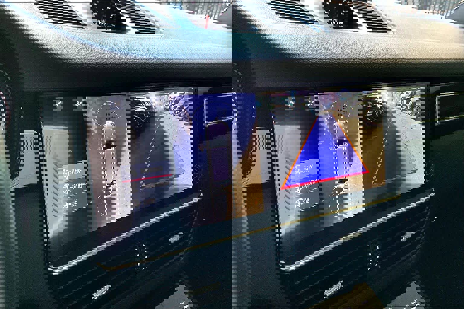 Used 2020 Porsche Cayenne S image 26