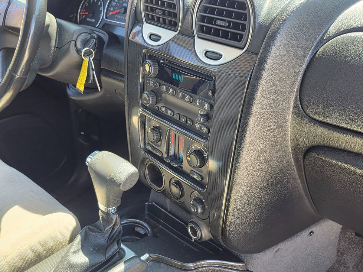 Used 2006 GMC Envoy XL SLE w/ Sle Preferred Equipment Group RWD image 12