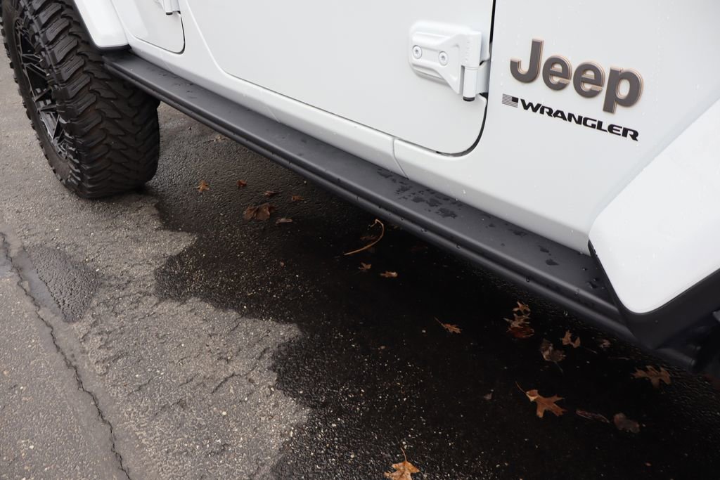 Used 2025 Jeep Wrangler Unlimited Rubicon 392 image 19