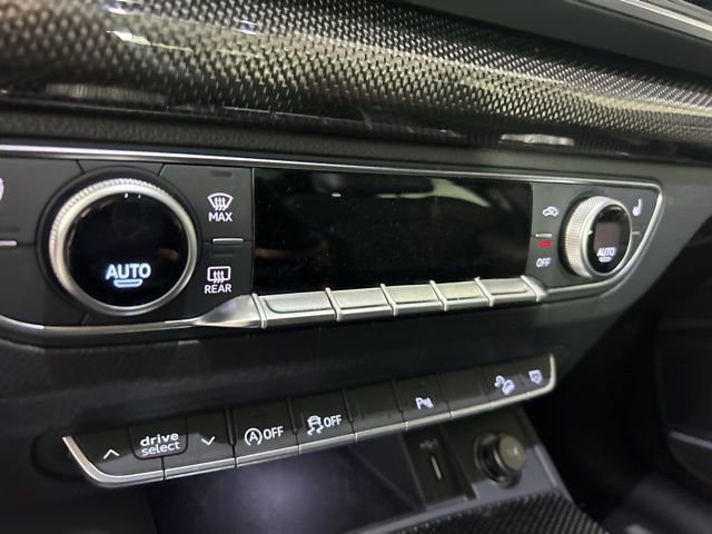 Used 2023 Audi SQ5 Premium Plus w/ Premium Plus Package image 28