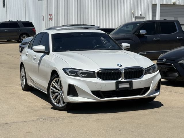 Used 2023 BMW 330i Sedan RWD image 2