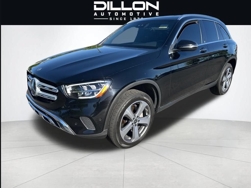 Used 2022 Mercedes-Benz GLC 300 4MATIC image 1