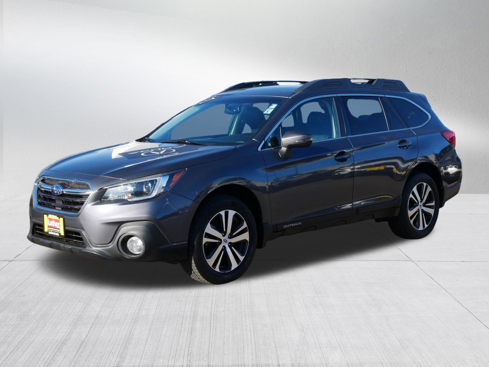 Used 2018 Subaru Outback 2.5i Limited w/ Popular Package #2 image 3
