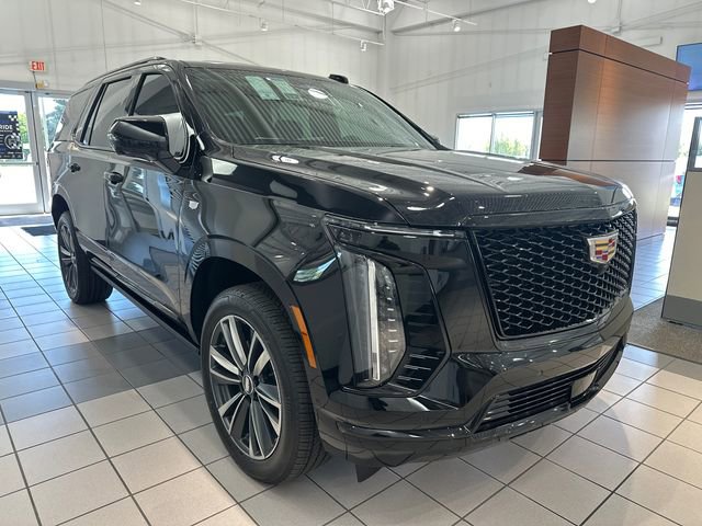 New 2026 Cadillac Escalade Sport w/ Touring Package AWD/4WD image 4