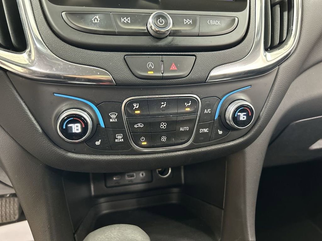 Used 2023 Chevrolet Equinox LT image 16