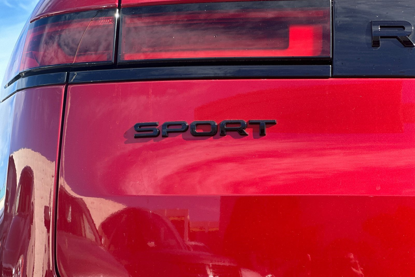 New 2025 Land Rover Range Rover Sport SE image 26