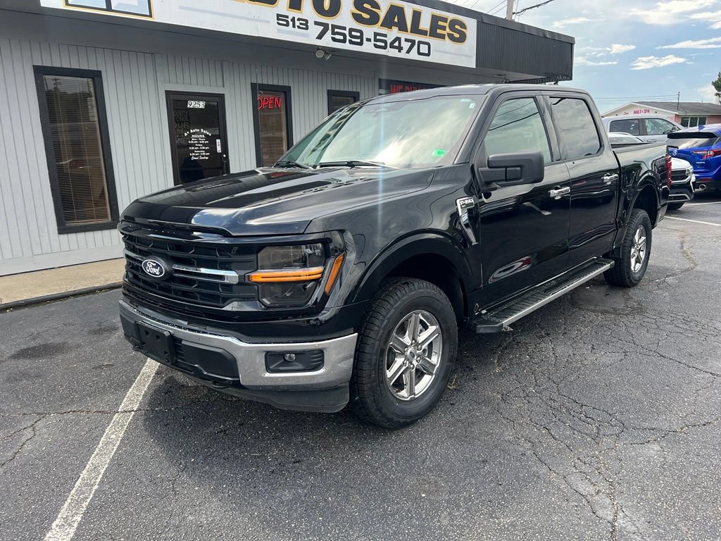 Used 2025 Ford F150 XLT w/ Equipment Group 301A Standard AWD/4WD image 2
